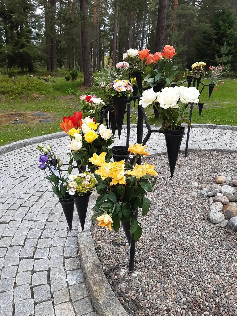 GRAVVASE/LYS STATIV 12X12